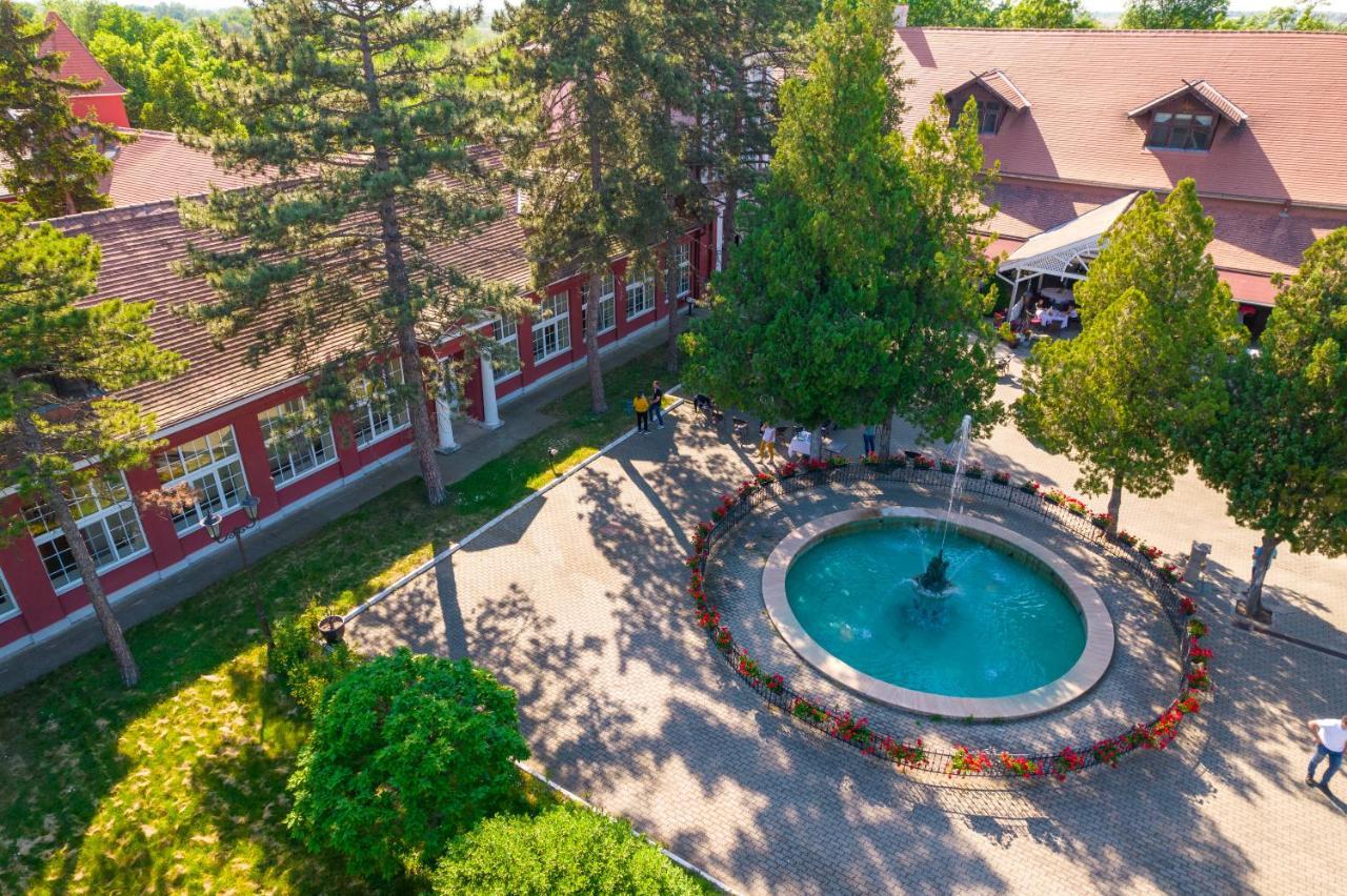 Kastel Ecka Hotel Exterior photo